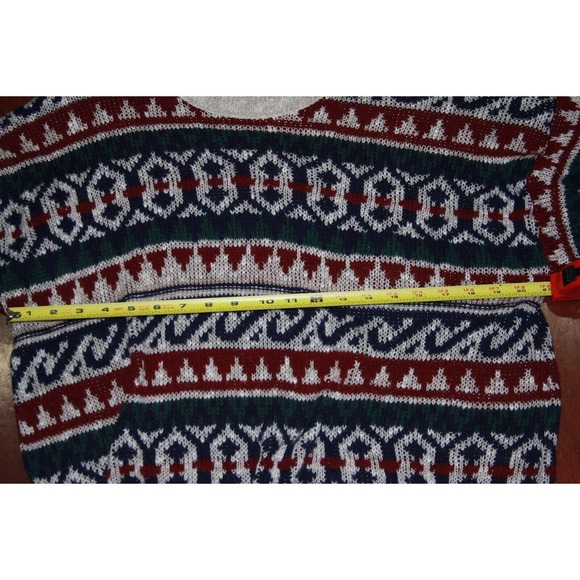 Vintage New Era Sweater Men's L Red-Green-Tan-Blue Made in USA Christmas - Picture 5 of 9